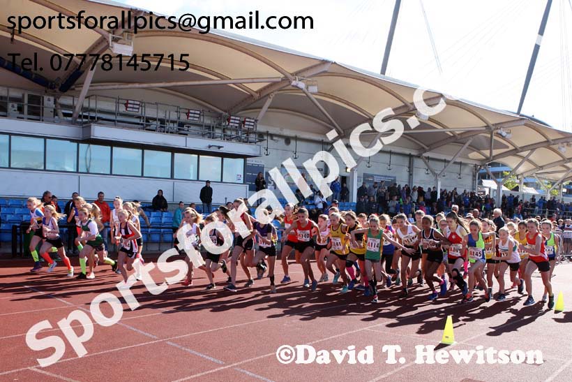 Girls under-13s  Northern 3 Stage Road Relay, SportsCity, Manchester. Photo: David T. Hewitson/Sports for All Pics